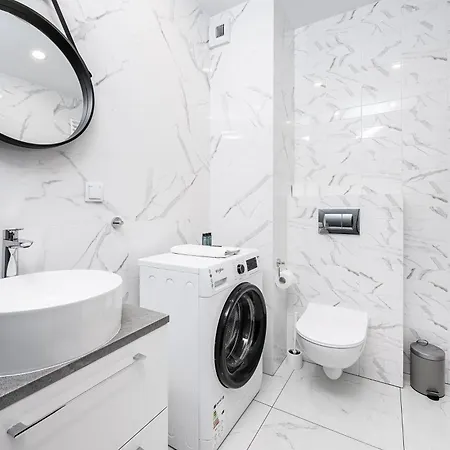 Shortstaypoland Wilenska B165 Apartmán *